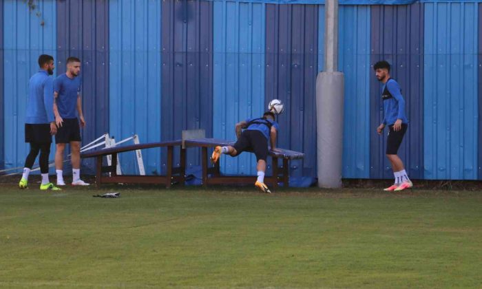 Vincenzo Montella: “Adana Demirspor bu ligde herkesi yenebilecek kapasitede”