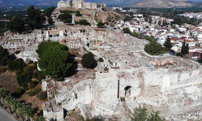 100 yıldır kazı yapılan kilisede Roma İmparatoru ‘Büyük Theodosius’ izleri
