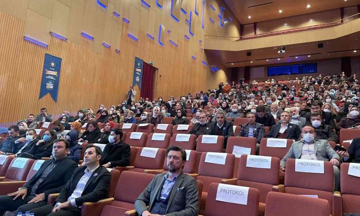 AK Parti Teşkilat Akademisi İstanbul eğitim programları başladı