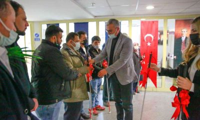 Aydın Büyükşehir Belediyesi Görme engellilerin yanında