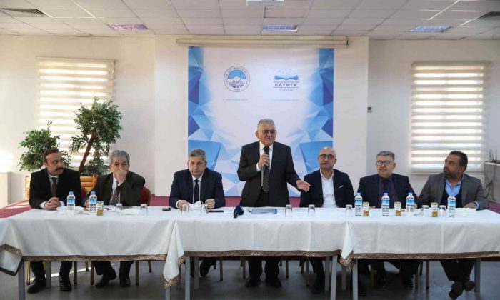 Başkan Büyükkılıç, Bünyan’da 46 muhtarla buluştu