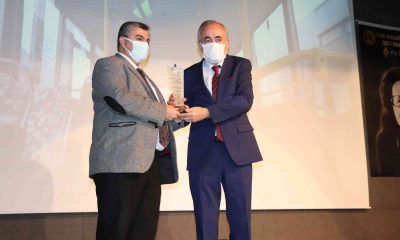 Başkan Büyükkılıç, ’Pandemi Ödülleri’nde ödül aldı