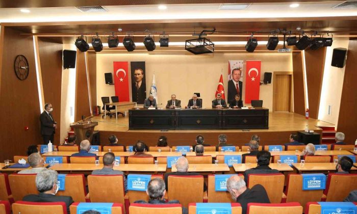 Başkan Büyükkılıç Talas’ta muhtarlarla buluştu