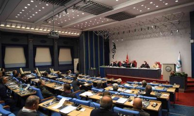 Başkan Büyükkılıç’tan 5.5 saatlik ‘değerlendirme toplantısı’