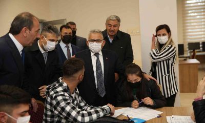 Başkan Büyükkılıç’tan Tomarza’da muhtarlarla istişare toplantısı