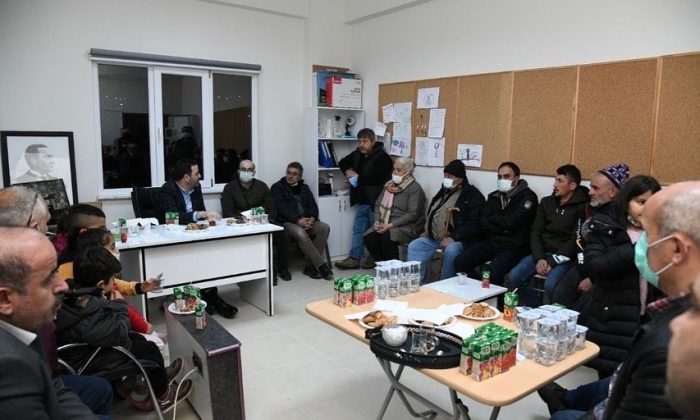 Başkan Özlü, vatandaşlarla bir araya geldi