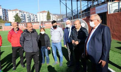 Başkan Posbıyık futbolculara moral verdi