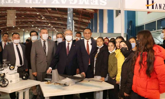 Başkan Yılmaz: “Gençlerimizi bilimsel projelerde teşvik etmeye hazırız”