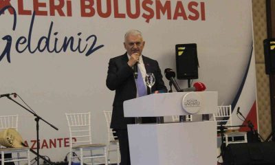 Binali Yıldırım Gaziantep’te ’Hemşeri Dernekleri Buluşması’na katıldı