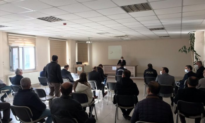 Burhaniye’de Aralık ayı muhtarlar toplantısı yapıldı