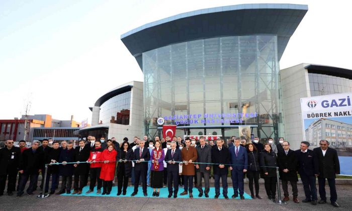 Cumhurbaşkanı Erdoğan, GAÜN’de yapılan hastaneleri hizmete açtı