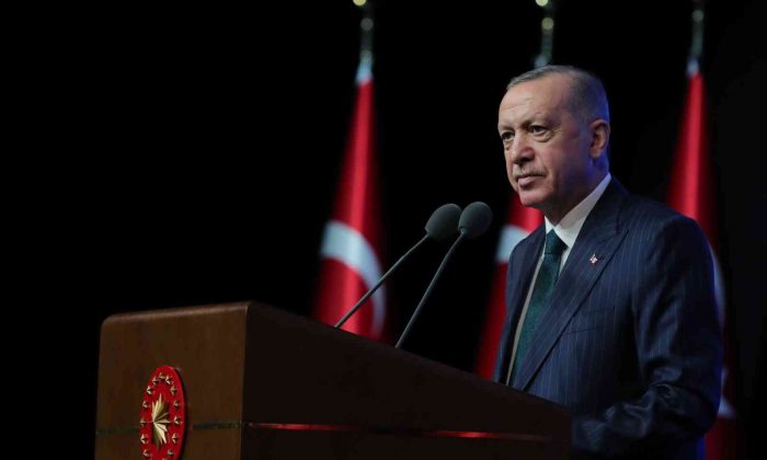 Cumhurbaşkanı Erdoğan: “Hedefimiz dünyanın ilk 10 ekonomisi içine girmektir. Bu hedefe ulaşmaya hiç olmadığımız kadar yakınız”