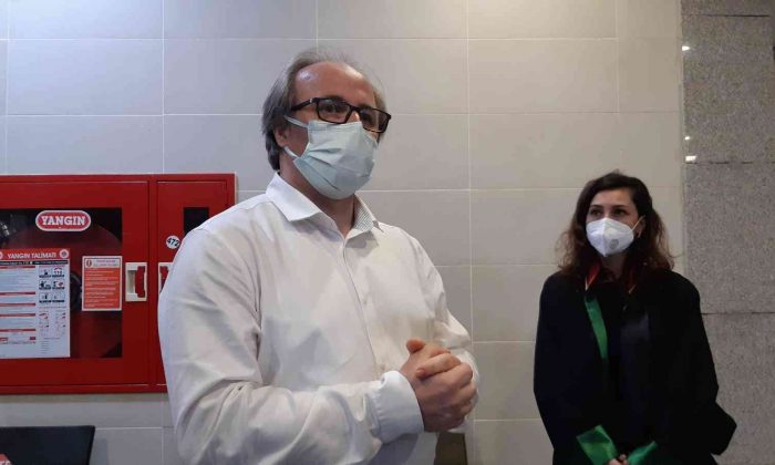 Cumhurbaşkanı Erdoğan ile AK Parti Milletvekili Özlem Zengin’e hakaret eden sanığa ceza