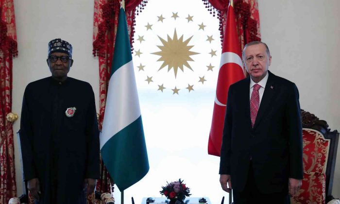 Cumhurbaşkanı Erdoğan, Nijerya Cumhurbaşkanı Buhari ile bir araya geldi