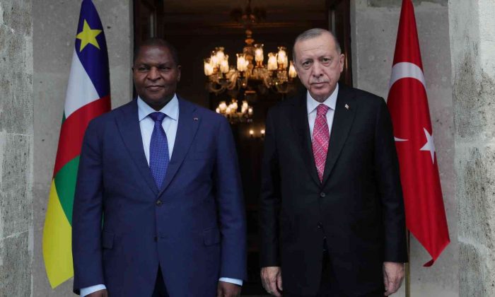 Cumhurbaşkanı Erdoğan Orta Afrika Cumhuriyeti Cumhurbaşkanı Touadera ile görüştü