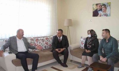 Doğalgaz mutluluğuna vatandaştan kahveli teşekkür