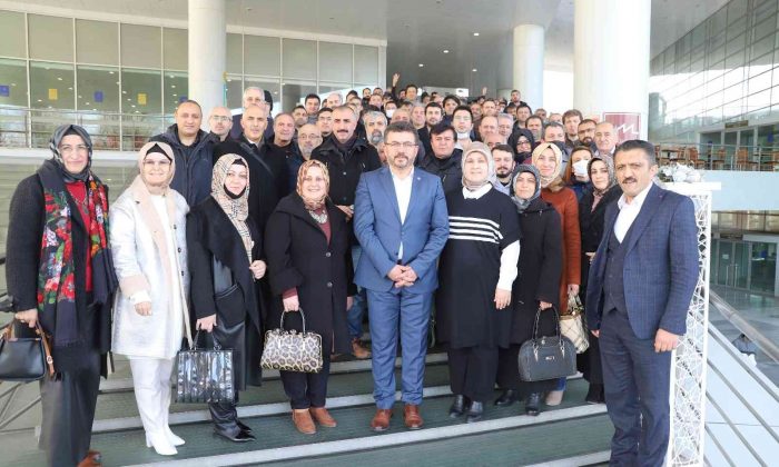 Eğitim-Bir-Sen, yılın son divan toplantısını yaptı