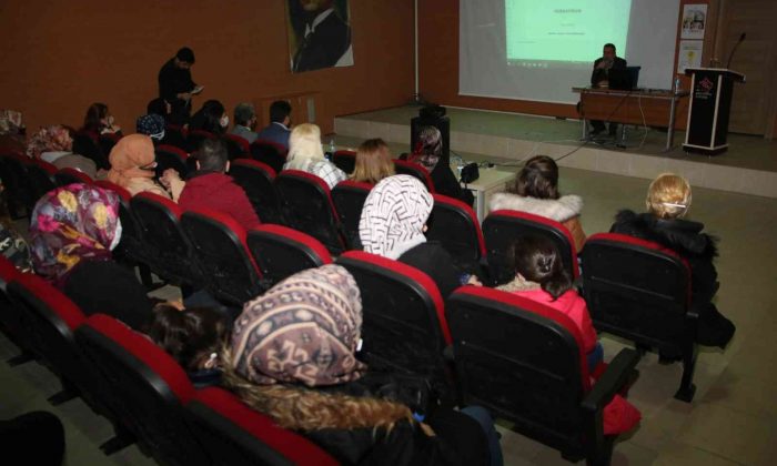 Elazığ’da ’finansal okuryazarlık ve kadının ekonomik güçlenmesi’ eğitimi