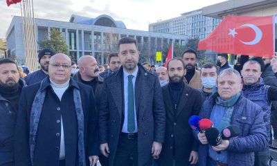 İBB önünde “557 çalışanın terör bağlantısı” protestosu