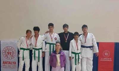 Kepezli judocular madalyaları topladı