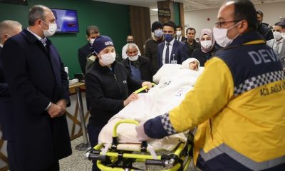 Küçük Asiye’yi Antalya’ya Bakan Gül uğurladı