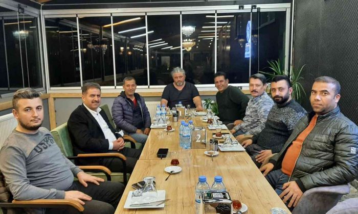 Milletvekili Fırat gazetecilerle bir araya geldi