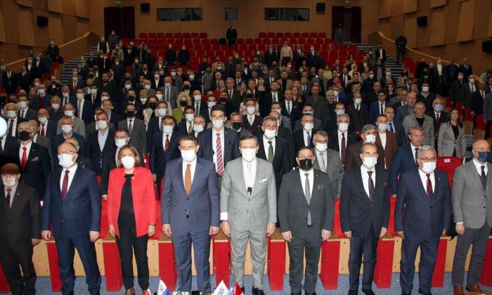 TOBB Başkanı Hisarcıklıoğlu: “Ankara-Sivas yüksek hızlı tren hattı artık tamamlanmalı”