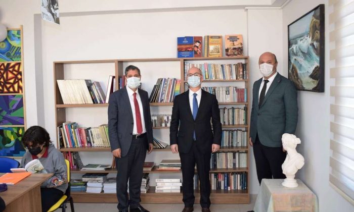 Yeni İl Milli Eğitim Müdürü Tatlı,  Ayvalık’ta incelemelerde bulundu