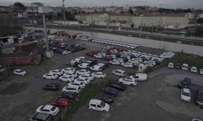 Zeytinburnu’nda bir otopark dolusu sıfır araç