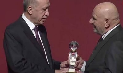 68 yıldır çamura şekil veren Salim usta ’Yaşayan İnsan Hazineleri’ ödülünü Cumhurbaşkanın elinden aldı