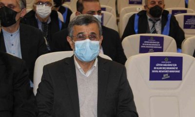 Ahmedinejad: “(Nükleer müzakereler) Hak ve adalet arasında dengesizlik olursa anlaşmaya varamayız”