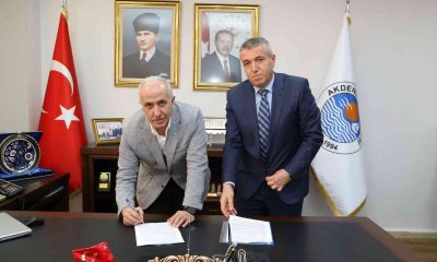 Akdeniz Belediyesi personeli 11 bin lira maaş promosyonu alacak