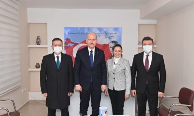 Bakan Soylu, Efeler’in Mimar Sinan Mahallesi’nde vatandaşlarla bir araya geldi