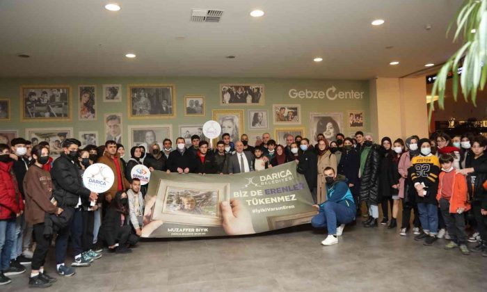 Başkan Bıyık 105 genç ile “İyi ki Varsın Eren” filmini izledi