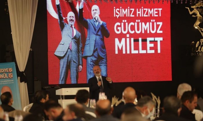 Başkan Çolakbayrakdar: “Türkiye’de büyük ölçekte kendi imkanlarıyla dönüşüm yapan tek belediyeyiz”