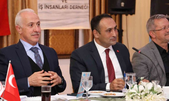 Başkan Yılmaz, iş insanlarıyla bir araya geldi