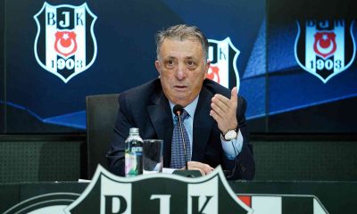 Beşiktaş Başkanı Ahmet Nur Çebi, mayıs ayında yapılacak başkanlık seçiminde aday olacağını açıkladı.