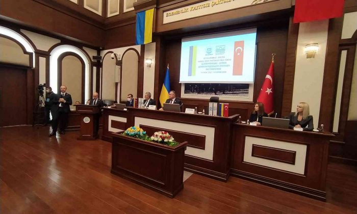 Büyükçekmece ile Ukrayna’nın Dolyna şehri arasında kardeş şehir protokolü imzalandı