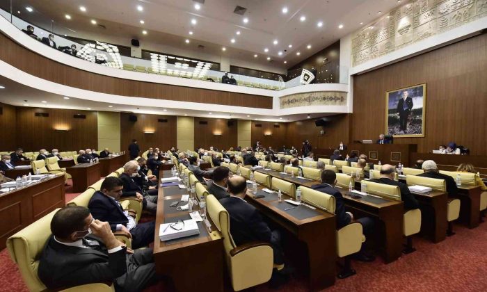 CHP ve İYİ Parti’den Başkan Oğuz’a “Kahramanazan Halk Ekmek” övgüsü