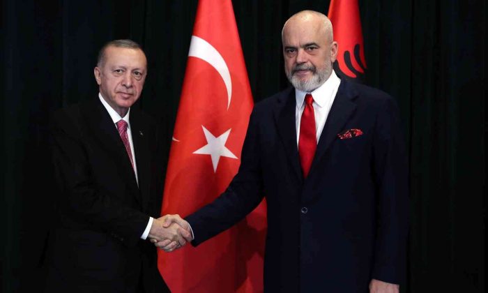 Cumhurbaşkanı Erdoğan, Arnavutluk Başbakanı Edi Rama ile görüştü