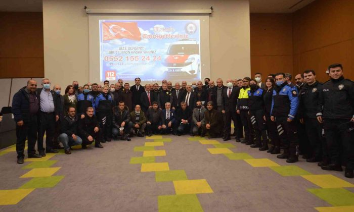 Emniyet Müdürü Kurt, muhtarlarla bir araya geldi