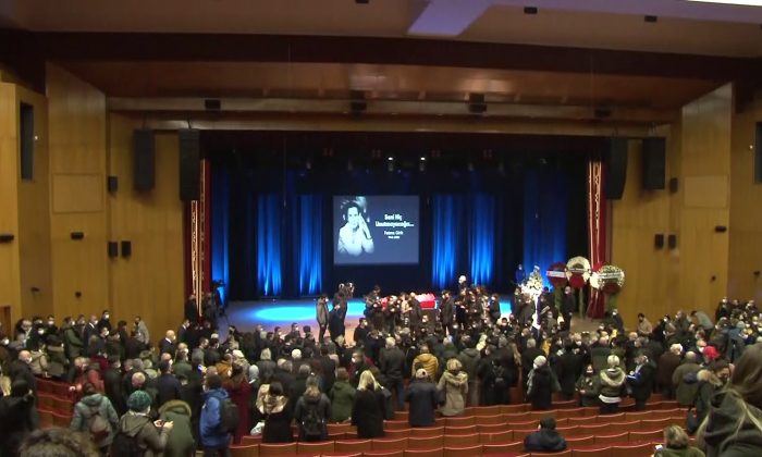 Fatma Girik için Cemal Reşit Rey Konser Salonu’nda tören düzenlendi
