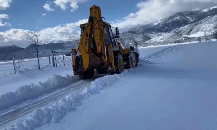 Gaziantep’te karla mücadele devam ediyor