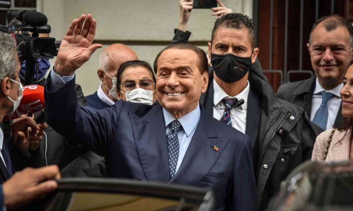 İtalya’nın eski Başbakanı Berlusconi cumhurbaşkanlığına aday olmayacak