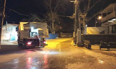 İzmir’de kar ve buzla mücadele