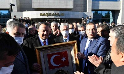 Özel halk otobüsü esnafından Mansur Yavaş’a teşekkür ziyareti