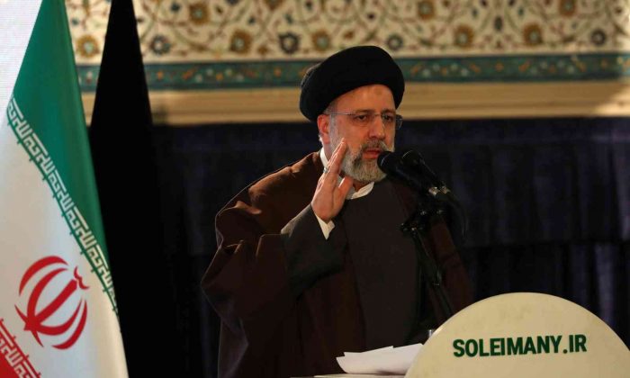 Putin, yarın Moskova’da İran Cumhurbaşkanı Reisi’yi ağırlayacak