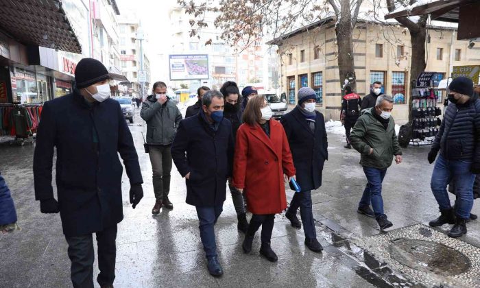 Şahin Gaziler Caddesi’nde incelemelerde bulundu