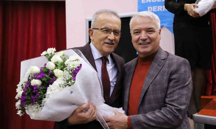 Saruhanlı Belediyesi engelliler için konser düzenledi