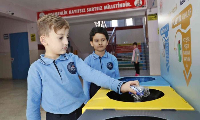 Sultangazi Belediyesi 2 bin ton atığı geri dönüşüme kazandırdı